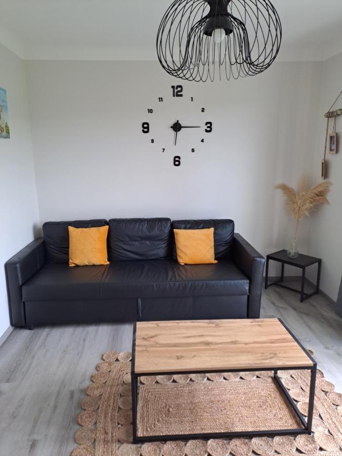 Apartment Agreable T2 Classe 3 Etoiles, Refait A Neuf, Dans Quartier Calme Rodez